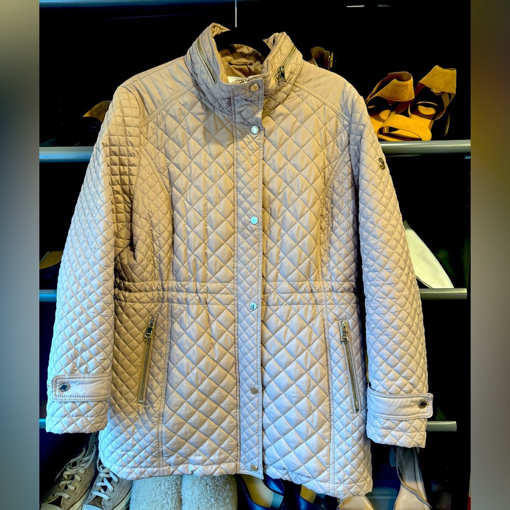 Like new! Calvin Klein Quilted Jacket